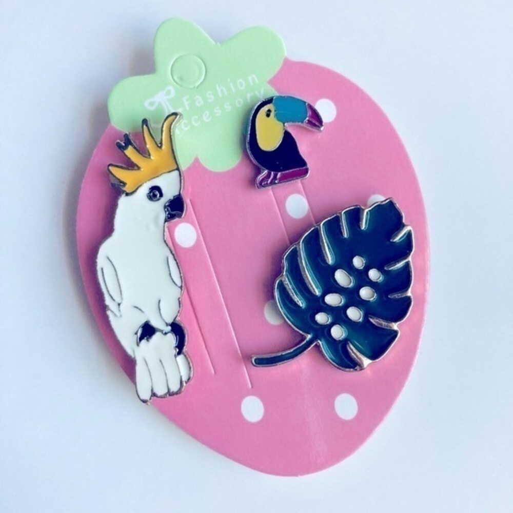 🍒 5/$25 🍒 Enamel Pins Cockatoo Bundle